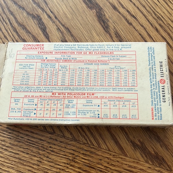 VINTAGE GE M3 GENERAL ELECTRIC CAMERA FLASHBULBS 12 UNUSED CLEAR ORIG. BOX - Picture 2 of 3